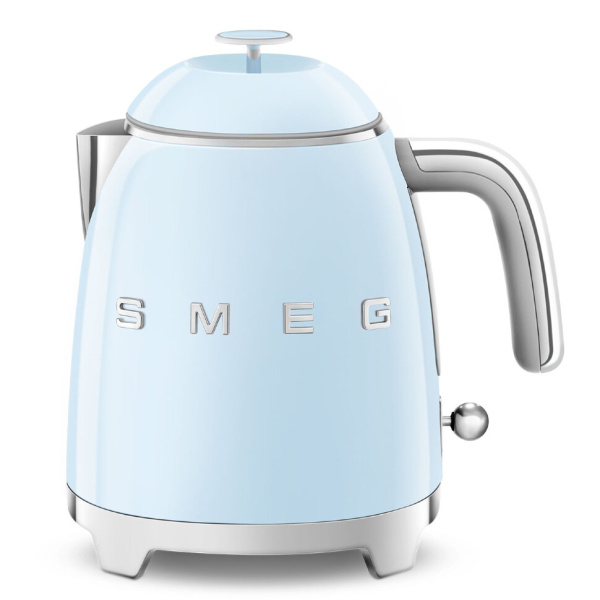 Чайник SMEG KLF05PBEU голубой