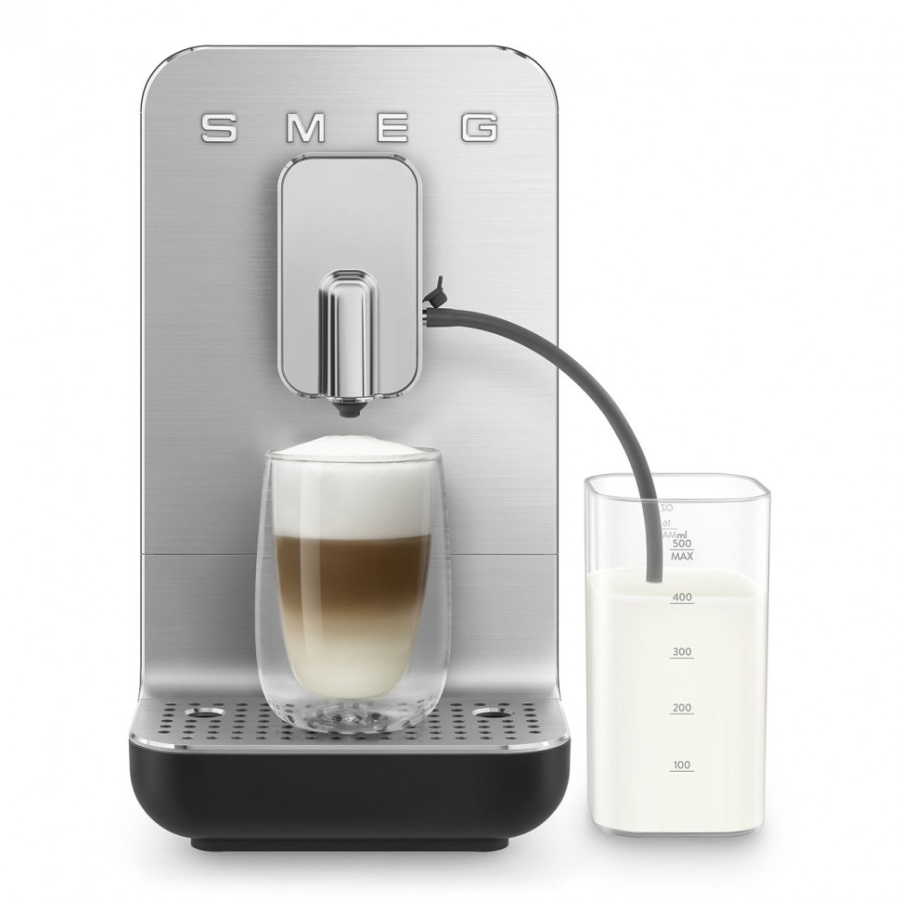Кофемашина Smeg BCC13BLMEU черный