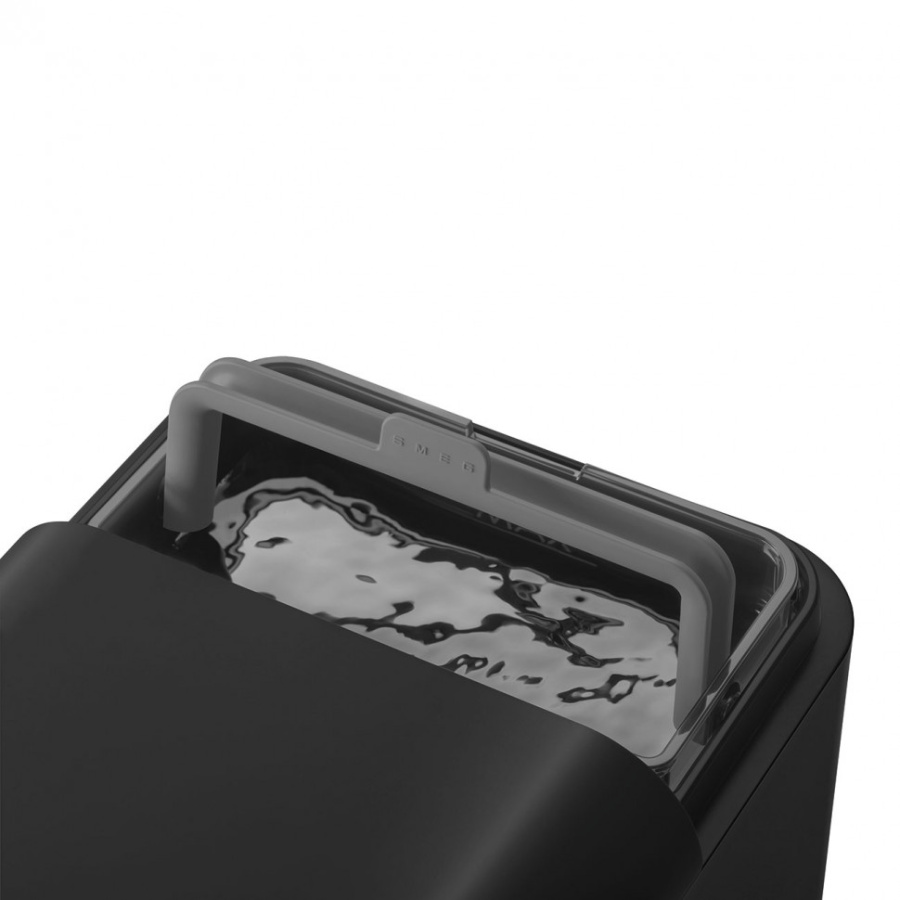 Кофемашина Smeg BCC11BLMEU черная