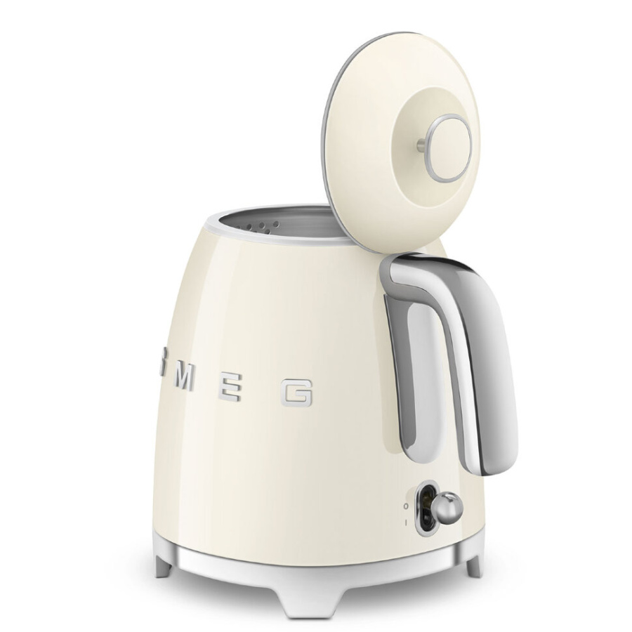 Чайник SMEG KLF05CREU бежевый