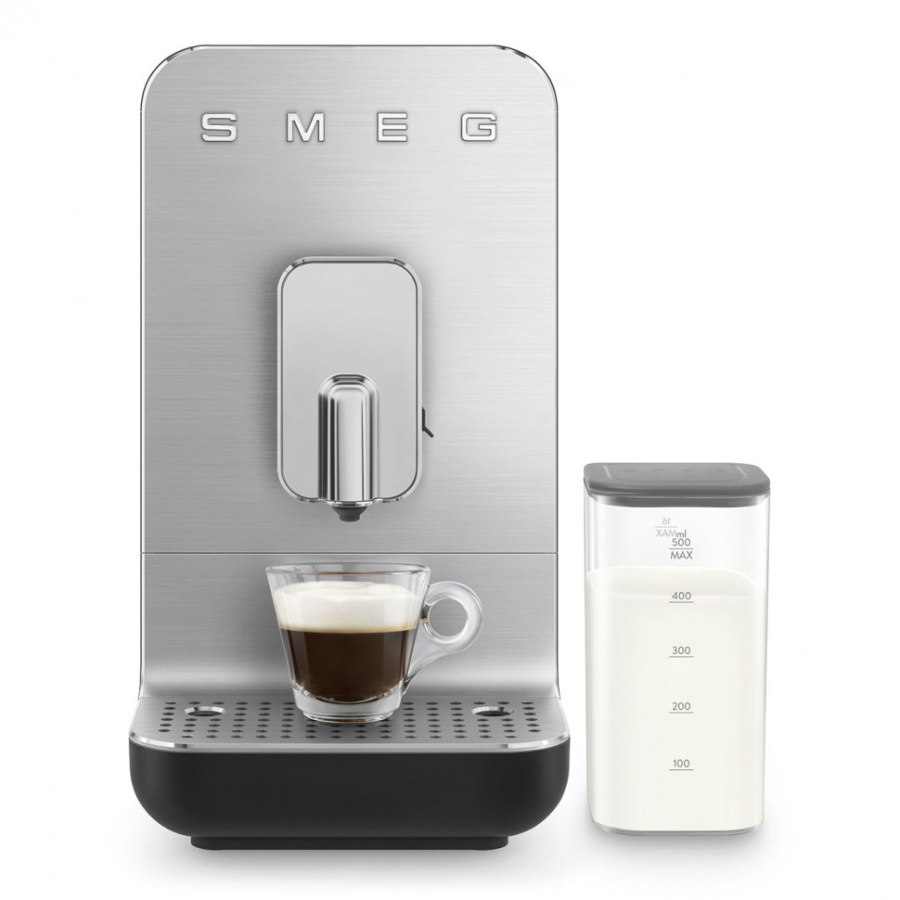 Кофемашина Smeg BCC13BLMEU черный