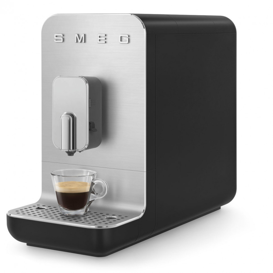 Кофемашина Smeg BCC13BLMEU черный